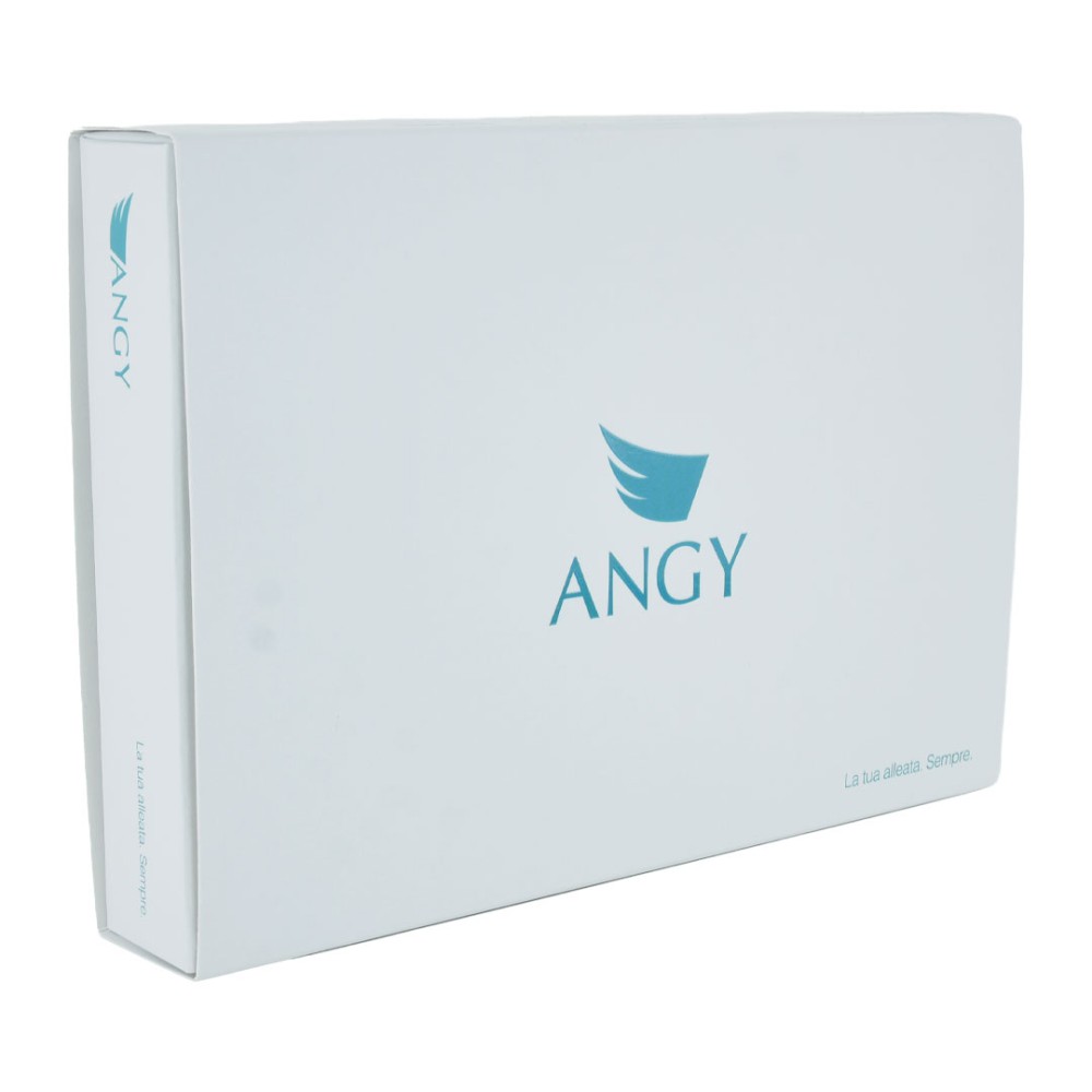 Confezione bianca ANGY Gold spray al peperoncino, vista 3/4, logo azzurro e scritta La tua alleata. Sempre.