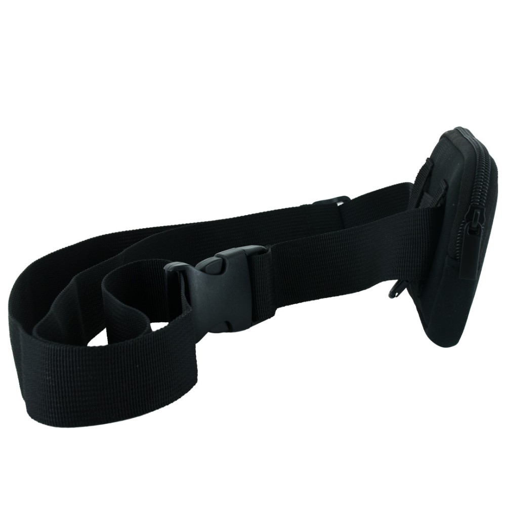 Vista 3/4 della custodia waist Angy Belt nera in nylon con cintura regolabile, fibbia a sgancio rapido e chiusura zip